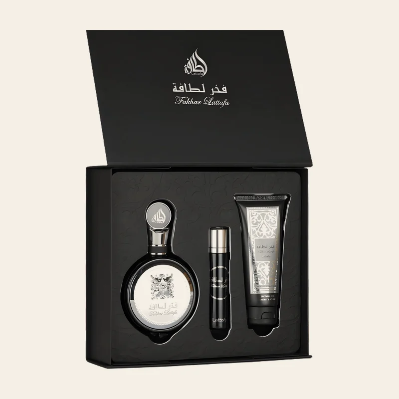 Kit Fakhar Black
